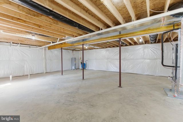 175 FAWN RUN LN, Hedgesville, WV 25427