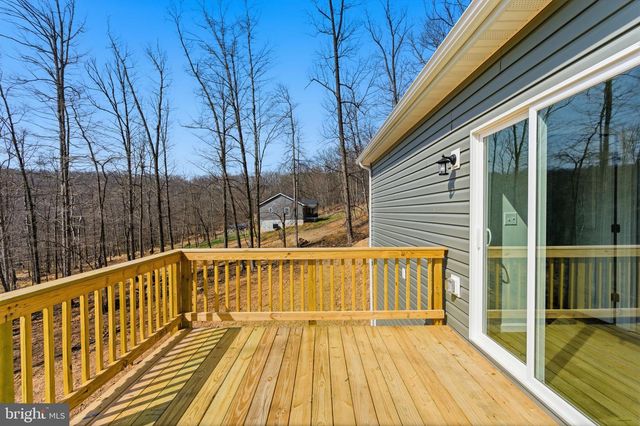 175 FAWN RUN LN, Hedgesville, WV 25427