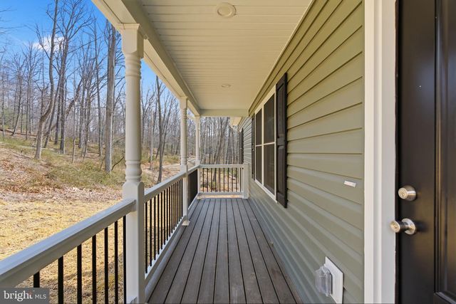 175 FAWN RUN LN, Hedgesville, WV 25427