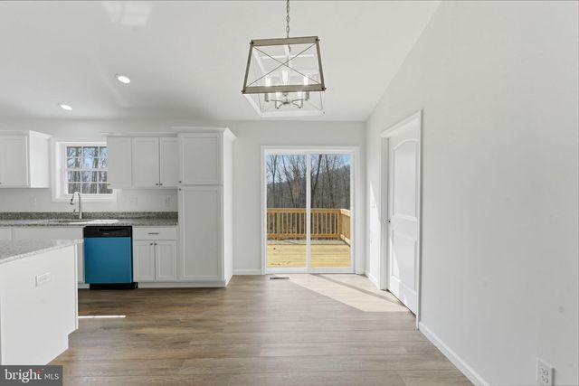 175 FAWN RUN LN, Hedgesville, WV 25427