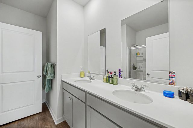 493 Cedarview Road, Summerville, SC 29486