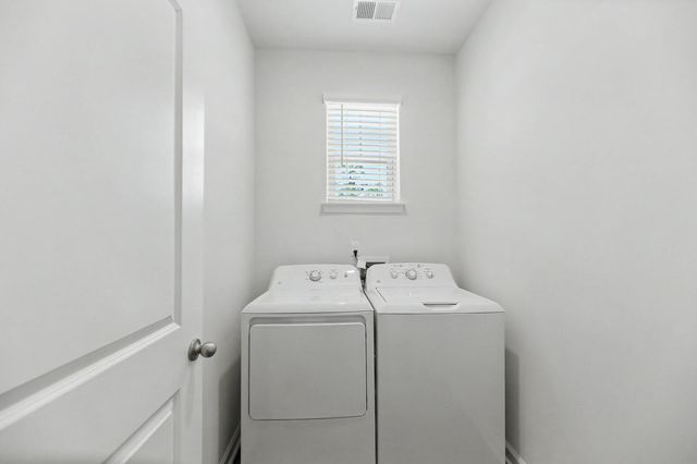 493 Cedarview Road, Summerville, SC 29486
