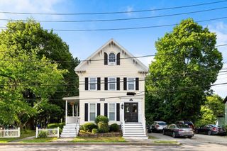 22 Union Street 3, Reading, MA 01867