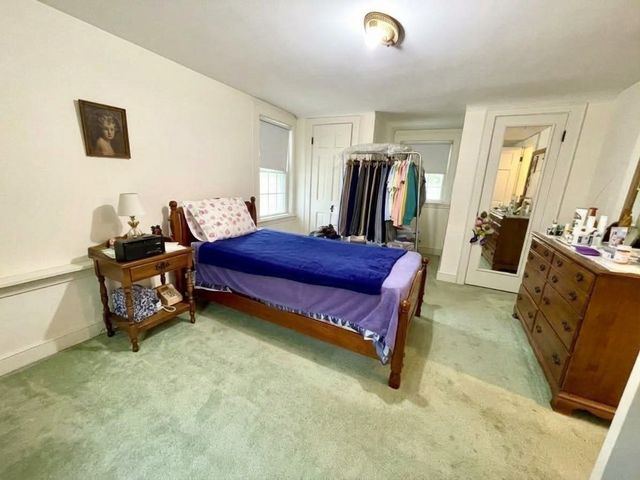 27 Keating Circle, Weymouth, MA 02190