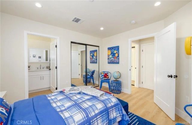 4928 8th Avenue, Los Angeles, CA 90043