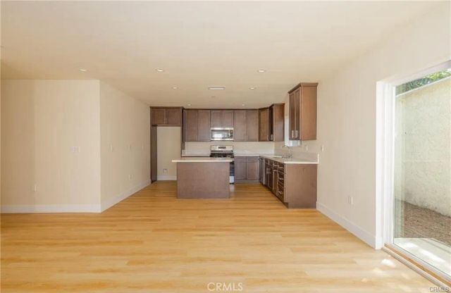 4928 8th Avenue, Los Angeles, CA 90043