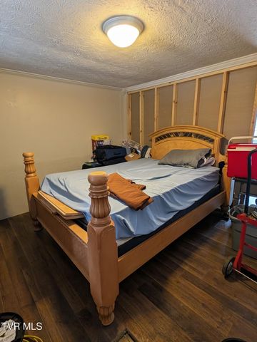 7737 Birchfield Road, Pound, VA 24279