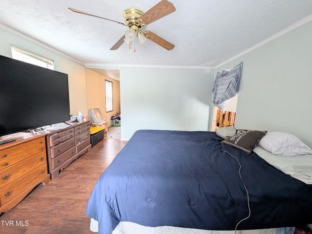 7737 Birchfield Road, Pound, VA 24279