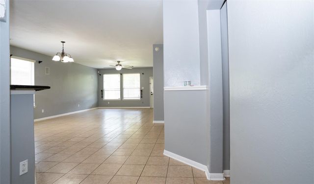 11922 Champions Walk Ln Lane, Houston, TX 77066