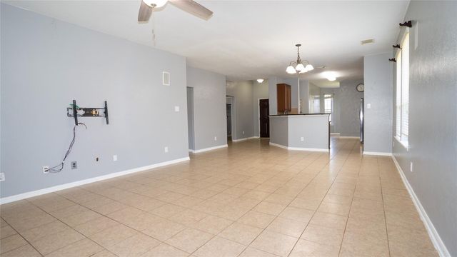 11922 Champions Walk Ln Lane, Houston, TX 77066