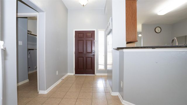 11922 Champions Walk Ln Lane, Houston, TX 77066