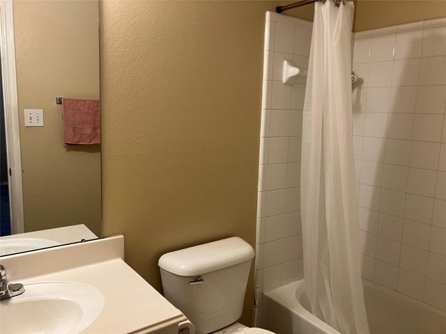 14310 Larkhall Lane, Houston, TX 77014