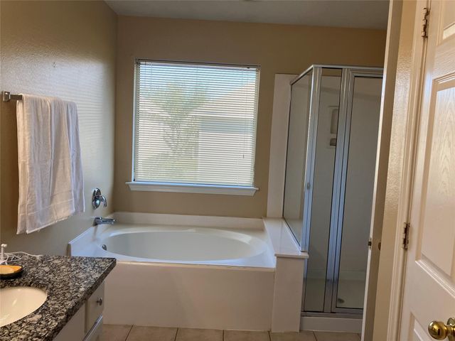 14310 Larkhall Lane, Houston, TX 77014