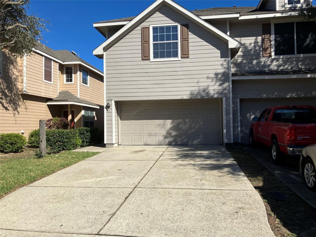 14310 Larkhall Lane, Houston, TX 77014