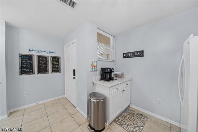 15393 Bellamar CIR 512, Fort Myers, FL 33908