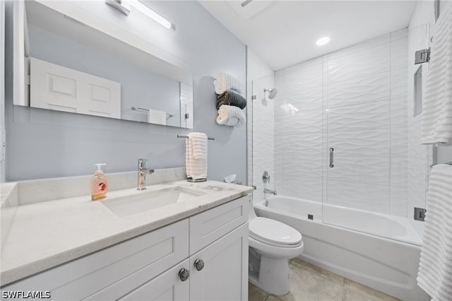 15393 Bellamar CIR 512, Fort Myers, FL 33908