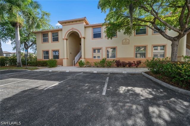 15393 Bellamar CIR 512, Fort Myers, FL 33908