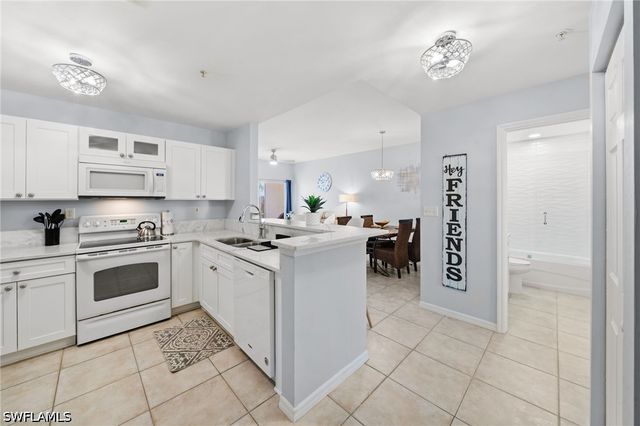 15393 Bellamar CIR 512, Fort Myers, FL 33908