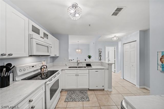 15393 Bellamar CIR 512, Fort Myers, FL 33908