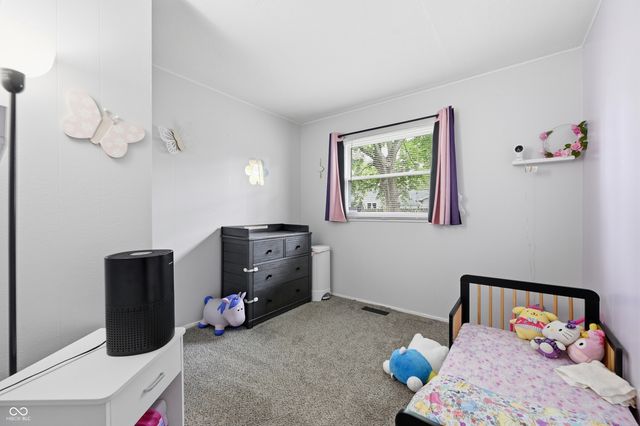 460 Southgate Drive, Greenwood, IN 46143