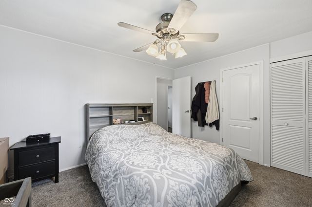 460 Southgate Drive, Greenwood, IN 46143