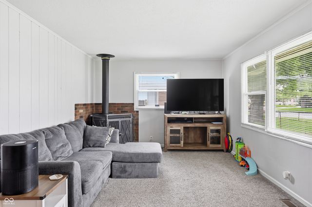 460 Southgate Drive, Greenwood, IN 46143