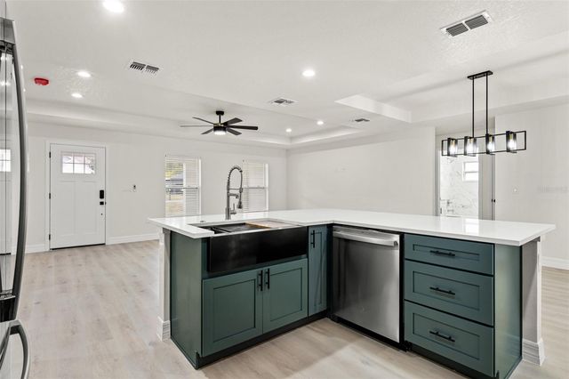 11362 PARAMOUNT AVENUE, Brooksville, FL 34614