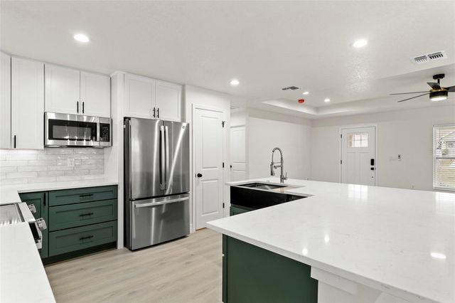 11362 PARAMOUNT AVENUE, Brooksville, FL 34614