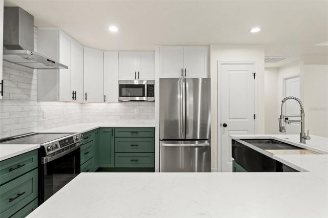 11362 PARAMOUNT AVENUE, Brooksville, FL 34614