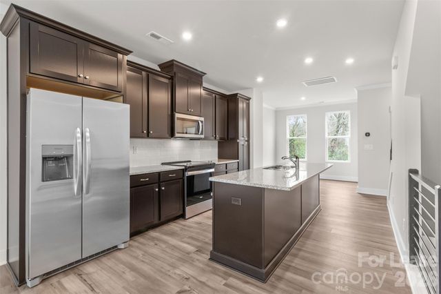 1011 Kokomo Lane, Charlotte, NC 28206