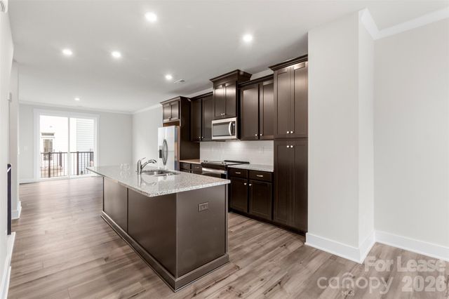 1011 Kokomo Lane, Charlotte, NC 28206