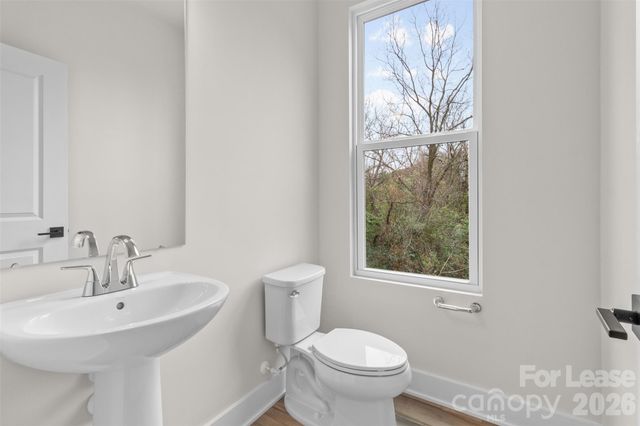 1011 Kokomo Lane, Charlotte, NC 28206