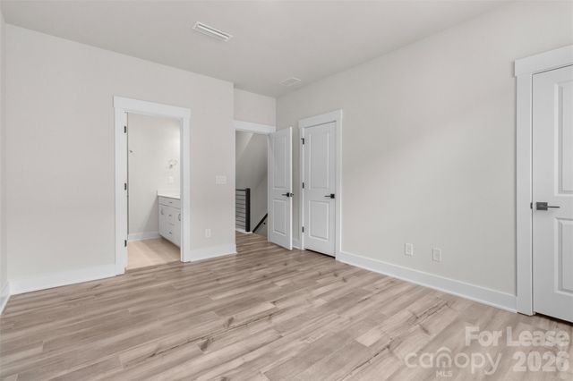 1011 Kokomo Lane, Charlotte, NC 28206