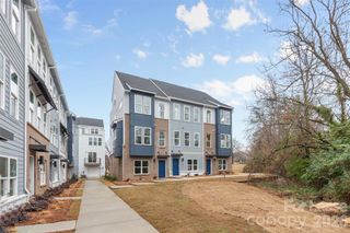 1011 Kokomo Lane, Charlotte, NC 28206