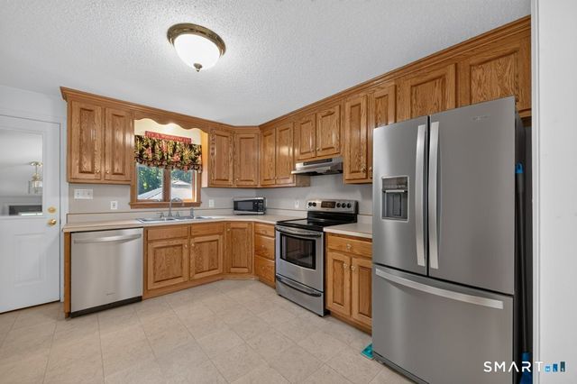 803 Wolcott Street, Bristol, CT 06010