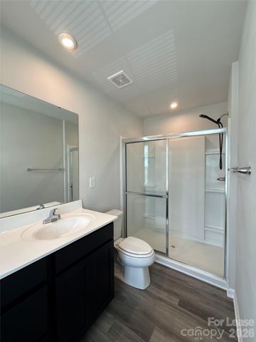 5112 Downhaul Drive, Charlotte, NC 28269