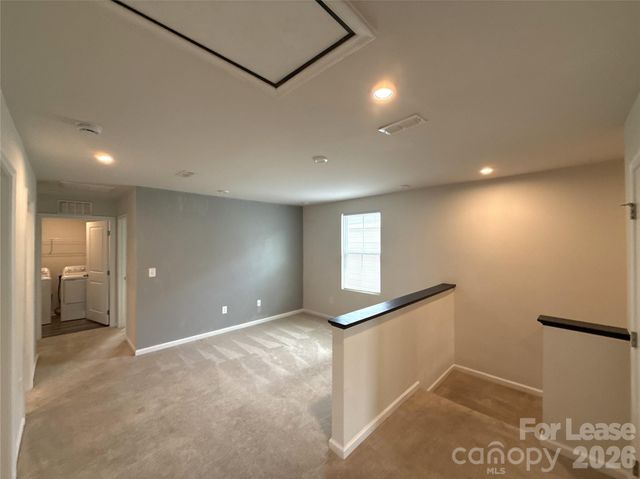 5112 Downhaul Drive, Charlotte, NC 28269