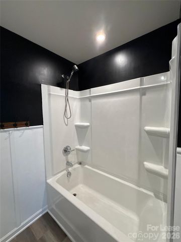 5112 Downhaul Drive, Charlotte, NC 28269