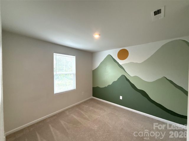 5112 Downhaul Drive, Charlotte, NC 28269