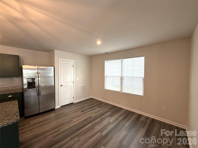 5112 Downhaul Drive, Charlotte, NC 28269