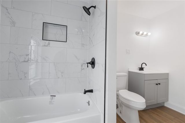 1715 Navaro Street, Dallas, TX 75208