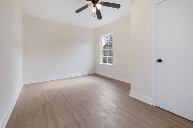 1715 Navaro Street, Dallas, TX 75208