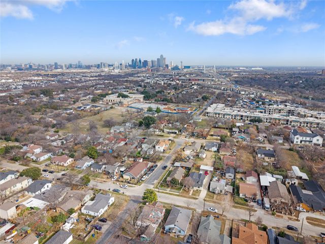 1715 Navaro Street, Dallas, TX 75208