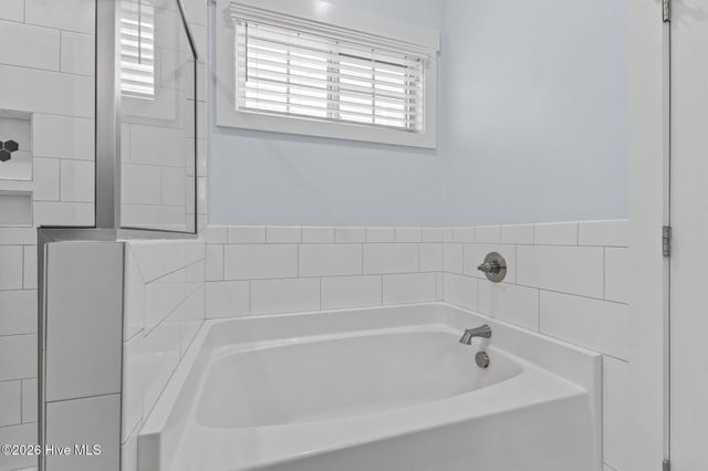 213 Bogue Carrier Court, Newport, NC 28570