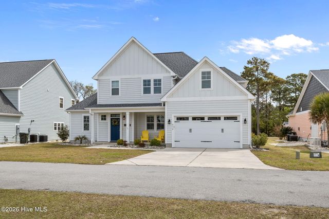 213 Bogue Carrier Court, Newport, NC 28570