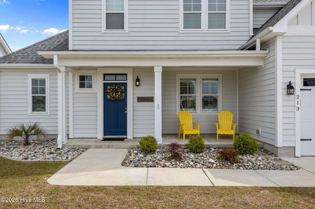 213 Bogue Carrier Court, Newport, NC 28570