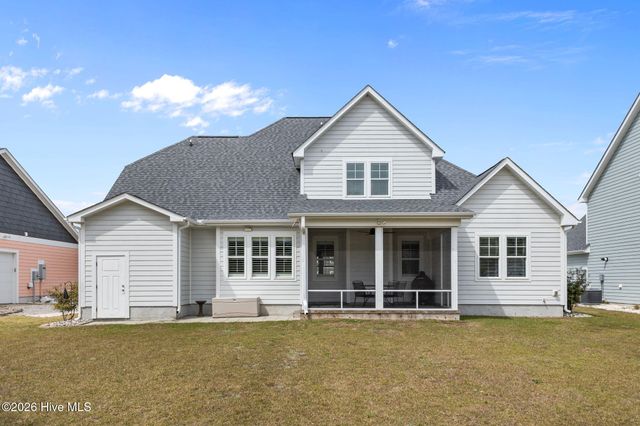 213 Bogue Carrier Court, Newport, NC 28570