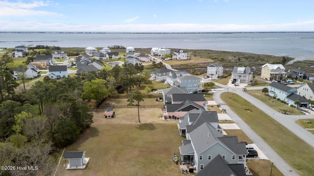 213 Bogue Carrier Court, Newport, NC 28570
