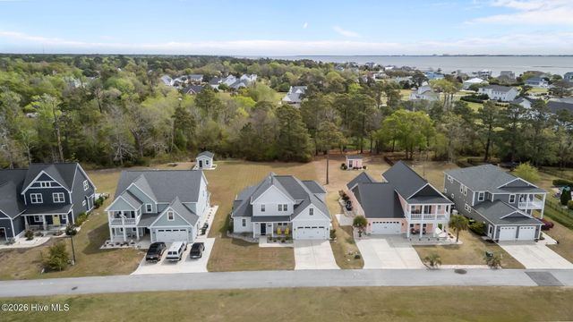 213 Bogue Carrier Court, Newport, NC 28570