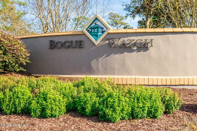213 Bogue Carrier Court, Newport, NC 28570